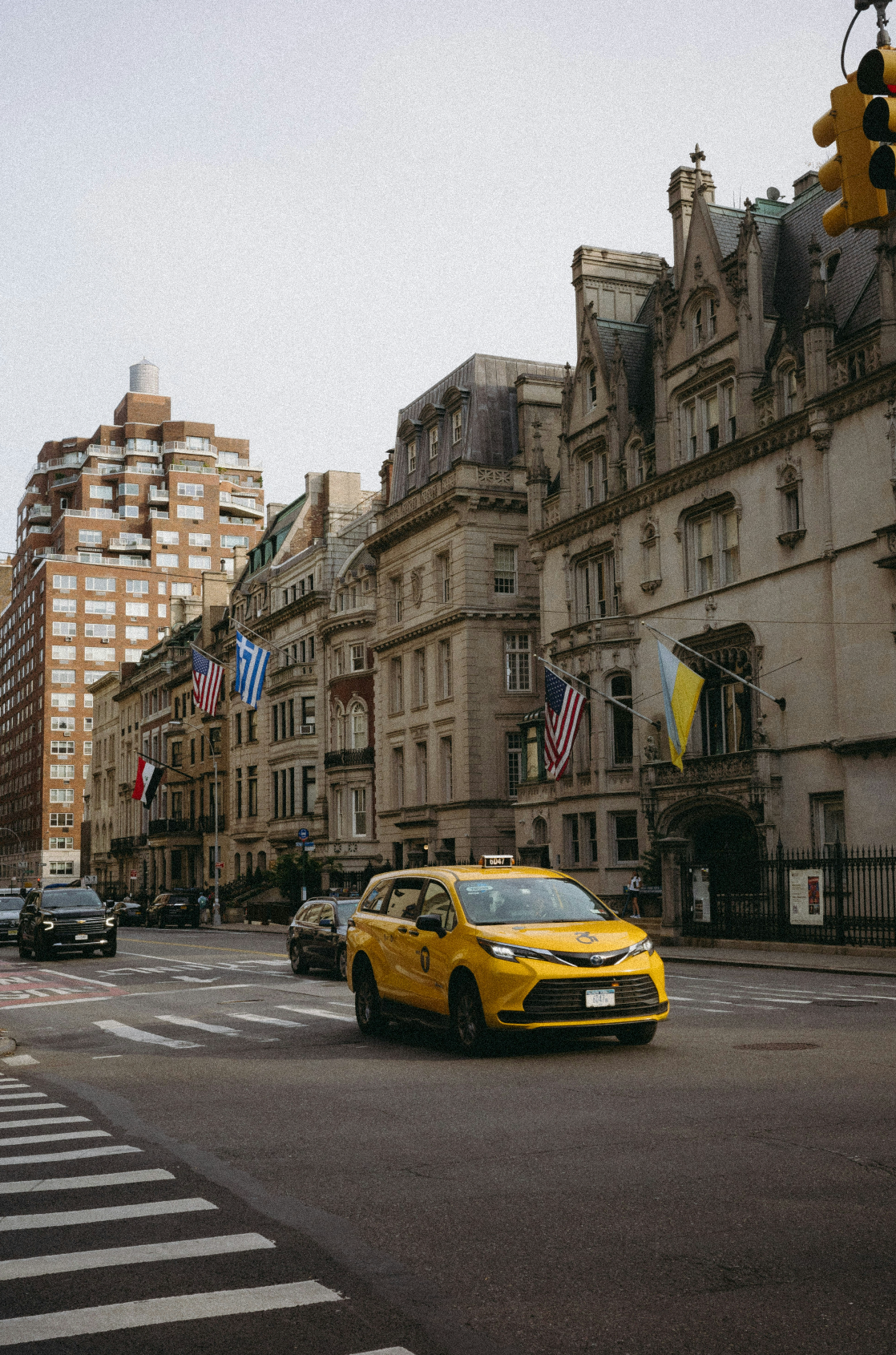 Luxurious Upper East Side 50 ml Perfume Oil Dropper